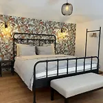 Luxury Prague Apartment In Heart Of City